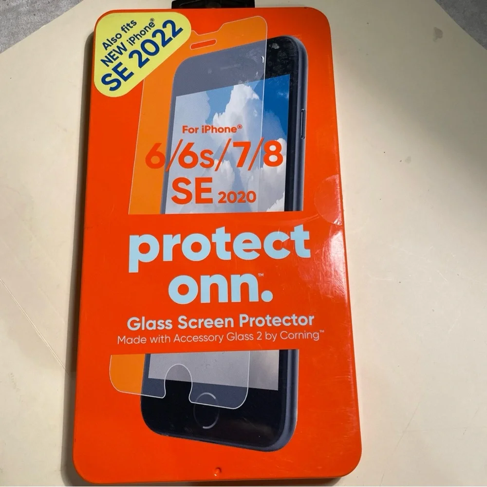 Onn Glass Screen Protector for iPhone 6/6s/7/8 SE 2020 new in package